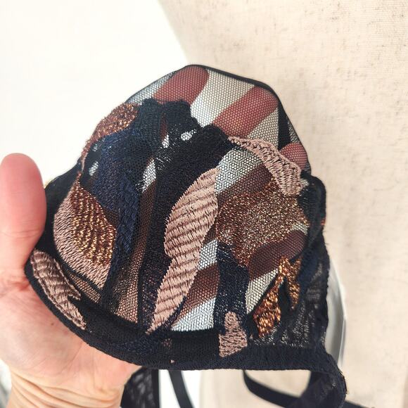 Chantelle Women Black/Gold Laced Mesh Montaigne Demi Underwire Bra Size 34B - Picture 6 of 6